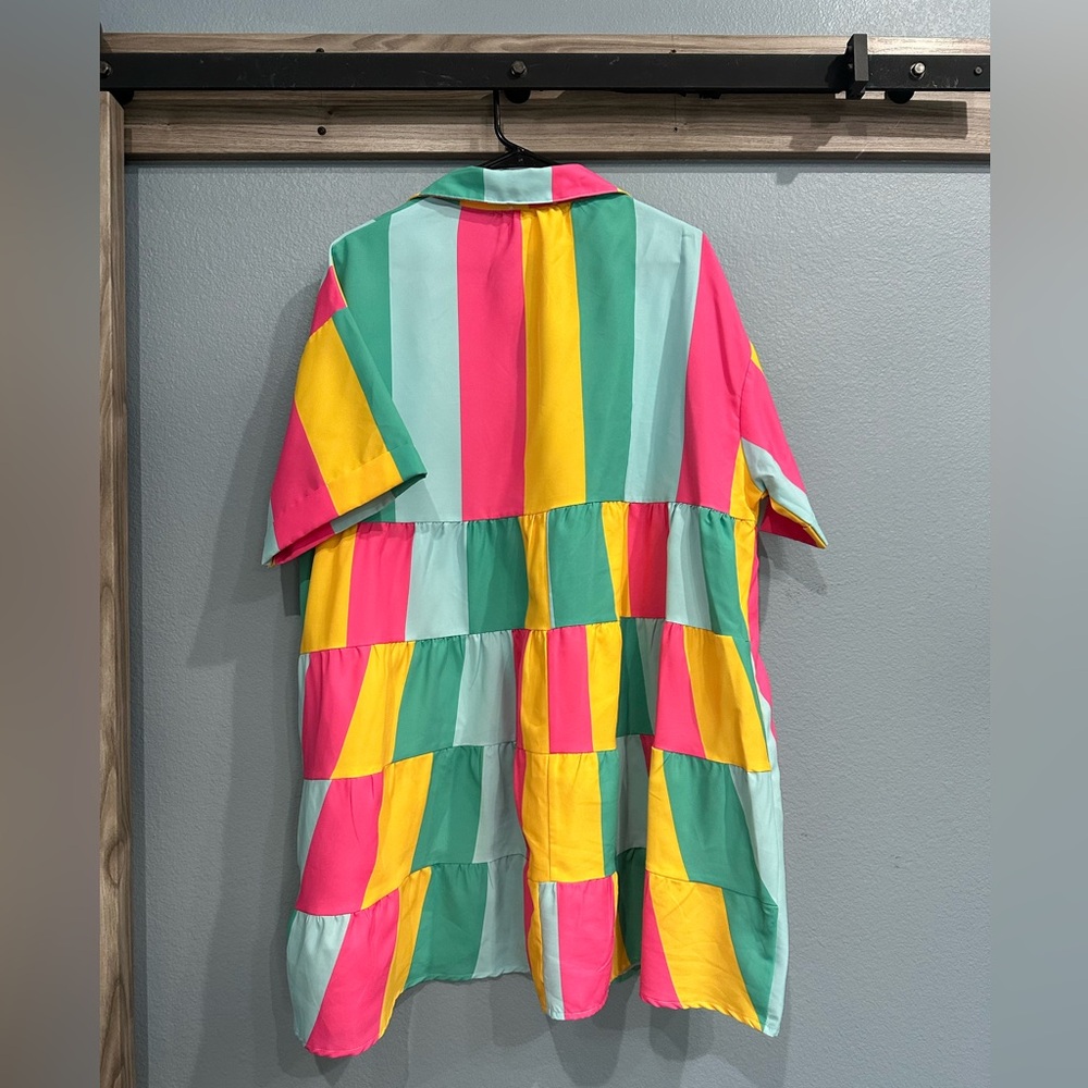 Colorful pastel rainbow loose-fitting dress. Size M.